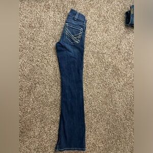 25R Ariat bootcut jeans